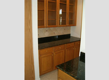Small Kitchen with Cabinet