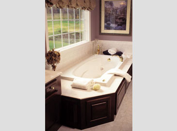 Modern Bathroom with Bathtub